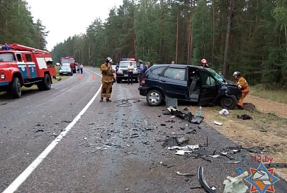 СК: в аварии в Рогачевском районе погибли три человека и еще три пострадали, включая ребенка